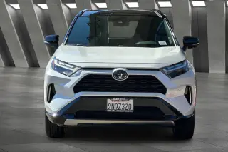 Toyota RAV4 Híbrido 2024 AWD XSE 4dr SUV