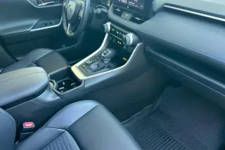 Toyota RAV4 Híbrido 2024 AWD XSE 4dr SUV