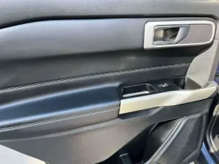 Ford Explorer 2021 AWD XLT 4dr SUV