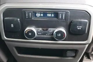 Ford Expedition 2020 4x4 XLT 4dr SUV