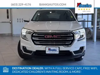 GMC Terrain 2023 AWD SLT SUV de 4 puertas