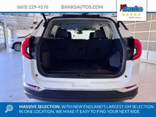 GMC Terrain 2023 AWD SLT SUV de 4 puertas