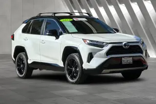 Toyota RAV4 Híbrido 2024 AWD XSE 4dr SUV