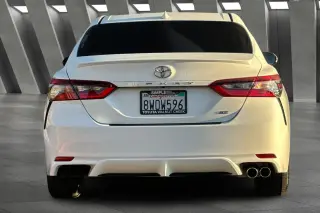 Toyota Camry 2021 SE 4dr Sedán