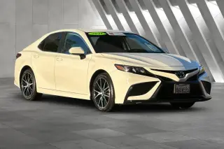 Toyota Camry 2021 SE 4dr Sedán