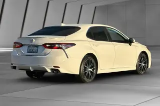 Toyota Camry 2021 SE 4dr Sedán