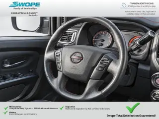 Nissan Titan 2023 4x4 PRO-4X 4dr Cabina de Crew 5.6 ft. SB