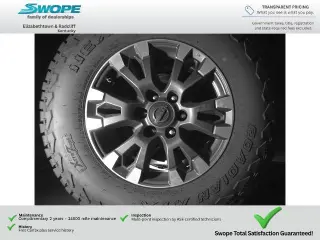 Nissan Titan 2023 4x4 PRO-4X 4dr Cabina de Crew 5.6 ft. SB