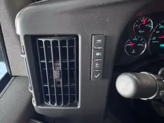 GMC Savana 2025 2500 3dr Cargo Van