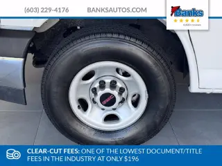 GMC Savana 2025 2500 3dr Cargo Van