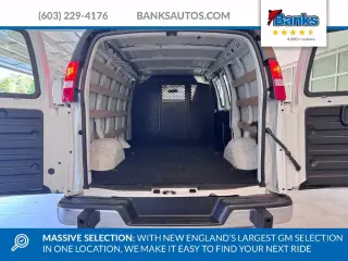 GMC Savana 2025 2500 3dr Cargo Van