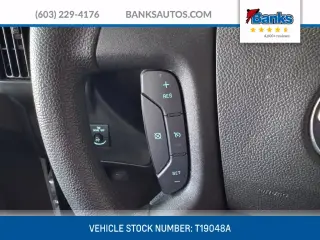 GMC Savana 2025 2500 3dr Cargo Van