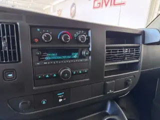 GMC Savana 2025 2500 3dr Cargo Van
