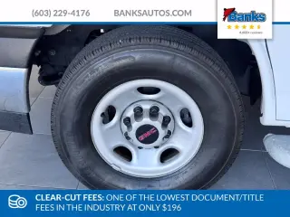 GMC Savana 2025 2500 3dr Cargo Van