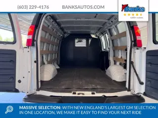 GMC Savana 2025 2500 3dr Cargo Van