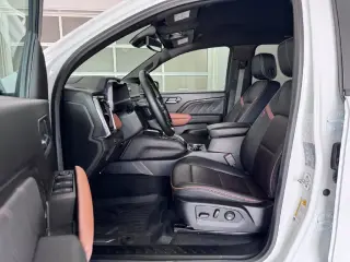 GMC Canyon 2024 4x4 AT4 4 puertas Crew Cab 5 pies con cajón