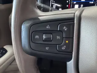 GMC Yukon 2021 4x4 Denali 4dr SUV