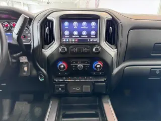Chevrolet Silverado 1500 2019 4x4 LT Trail Boss 4dr Crew Cab 5.8 ft. SB