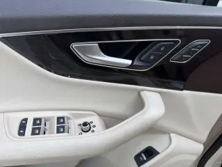 Audi Q7 2019 AWD quattro SE Premium Plus 55 TFSI 4dr SUV