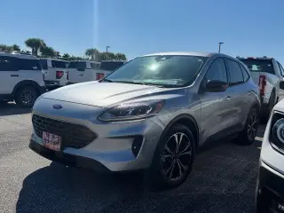 Ford Escape 2022 SE 4dr SUV