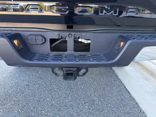 Toyota Tacoma 2023 4x4 TRD Off-Road 4 puertas Doble Cabina 5.0 pies SB 6A
