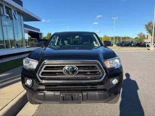 Toyota Tacoma 2023 4x4 TRD Off-Road 4 puertas Doble Cabina 5.0 pies SB 6A