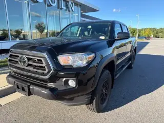 Toyota Tacoma 2023 4x4 TRD Off-Road 4 puertas Doble Cabina 5.0 pies SB 6A