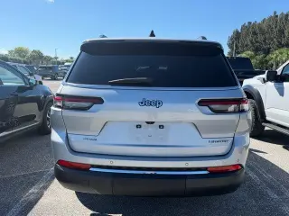 Jeep Grand Cherokee L 2023 4x4 Limited 4dr SUV