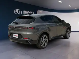 Alfa Romeo Tonale Híbrido 2024 eAWD Veloce Crossover de 4 puertas
