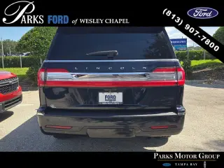 Lincoln Navigator 2021 4x2 Reserve 4dr SUV
