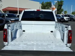 Ford F-150 2026 4x2 STX 4dr SuperCrew 5.5 ft. SB