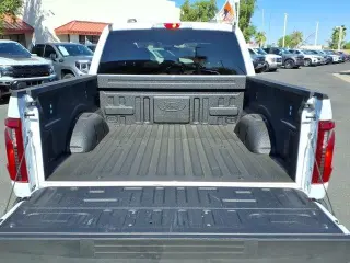 Ford F-150 2026 4x2 STX 4dr SuperCrew 5.5 ft. SB
