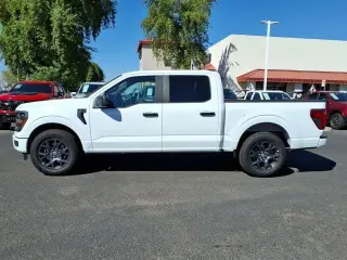 Ford F-150 2026 4x2 STX 4dr SuperCrew 5.5 ft. SB