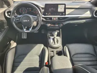 Kia Forte 2023 GT-Line 4dr Sedán