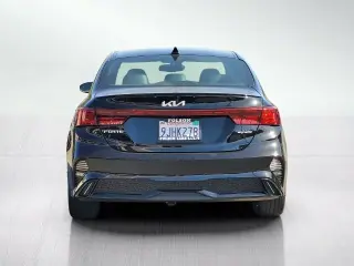 Kia Forte 2023 GT-Line 4dr Sedán
