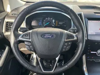 Ford Edge 2020 AWD Titanium 4dr Crossover