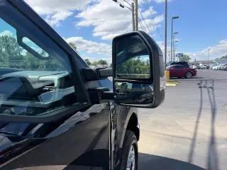 Ford F-250 Super Duty 2025 4x4 XLT 4dr Crew Cab 6.8 ft. SB Pickup
