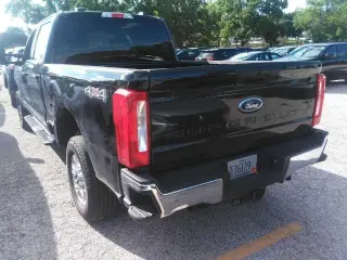 Ford F-250 Super Duty 2025 4x4 XLT 4dr Crew Cab 6.8 ft. SB Pickup