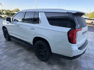 GMC Yukon 2022 4x2 SLT 4dr SUV
