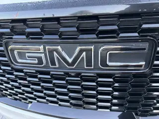 GMC Yukon 2022 4x2 SLT 4dr SUV