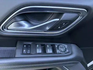 GMC Yukon 2022 4x2 SLT 4dr SUV