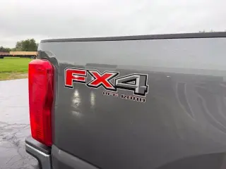 Ford F-250 Super Duty 2025 4x4 XLT 4dr Crew Cab 6.8 ft. SB Pickup
