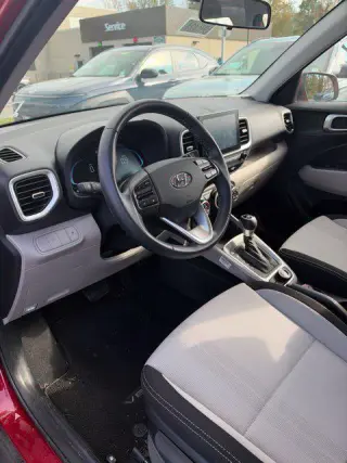 Hyundai VENUE 2023 SEL 4dr Crossover