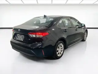 Toyota Corolla 2024 LE 4dr Sedán
