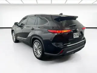 Toyota Highlander 2022 Platinum 4dr SUV