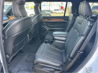 2024 Jeep Grand Cherokee L