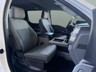 2025 Ford Super Duty F-250 SRW