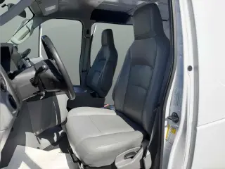 2014 Ford Econoline Cargo Van