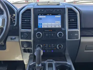 Ford F-150 2018 4x4 Lariat 4dr SuperCrew 5.5 ft. SB