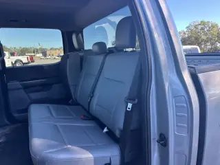 Ford F-150 2023 4x4 XL 4dr SuperCrew 5.5 ft. SB